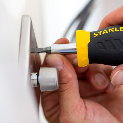STANLEY MULTIBIT STUBBY SCHROEVENDRAAIER