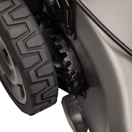 Makita DLM530PT4 2X18V Grasmaaier 53 cm