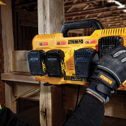 DeWALT 12v-18v / xr flexvolt 4-poort snellader DCB104