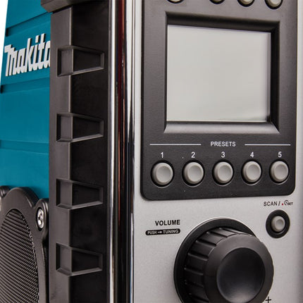 Makita DMR116 Bouwradio FM AM