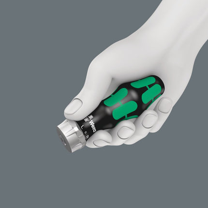 <b>Aan de hand aangepast</b><br/>De Kraftform-greep is uitstekend aan de vorm van de hand aangepast en voorkomt handletsels zoals blaren en eelt.