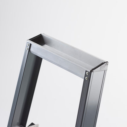 Trap Falco FEO USP 1 gereedschapsbakje